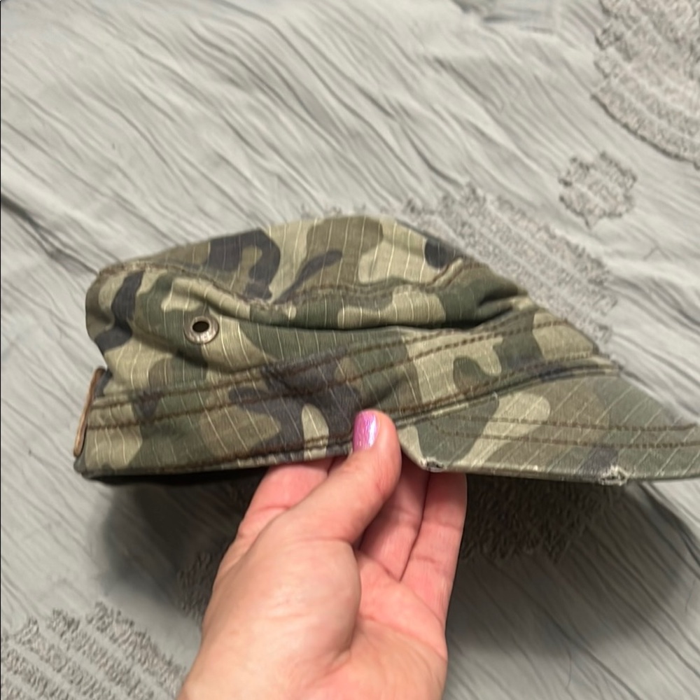 Camouflage Cap - Picture 2 of 7